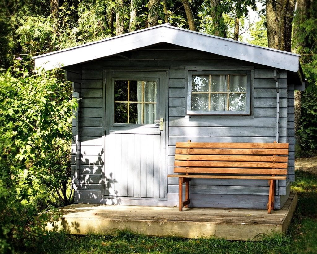 Comment mettre de l'électricité dans un cabanon de jardin ?