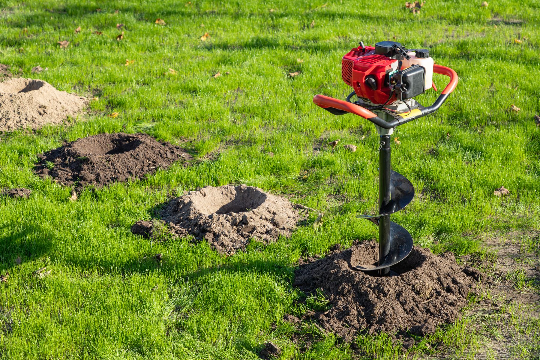 taraudiere pour planter des poteaux pour grillage